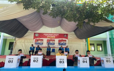 MTsN 2 Nganjuk Sukses Gelar Pemilihan Umum Ketua dan Wakil Ketua OSIS Periode 2024/2025